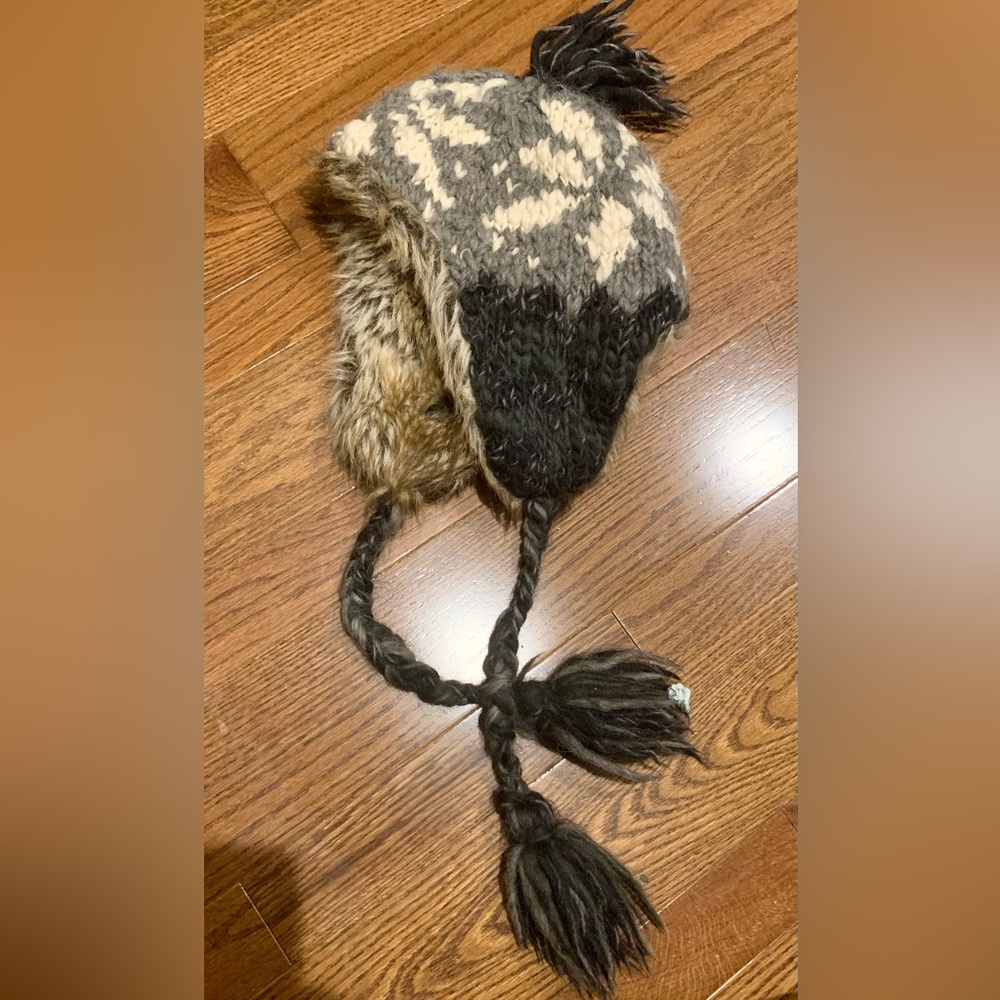 Vintage American Eagle knit trapper hat
